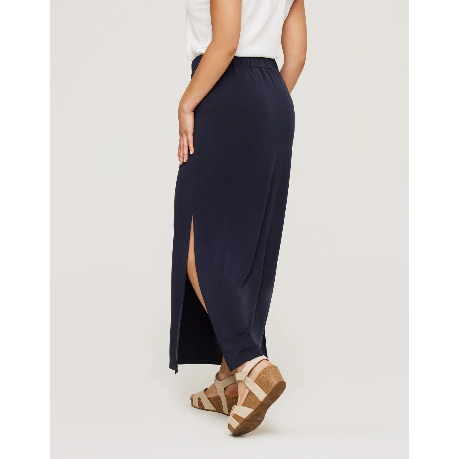 Falda Midi Azul Marino - Claudinasa