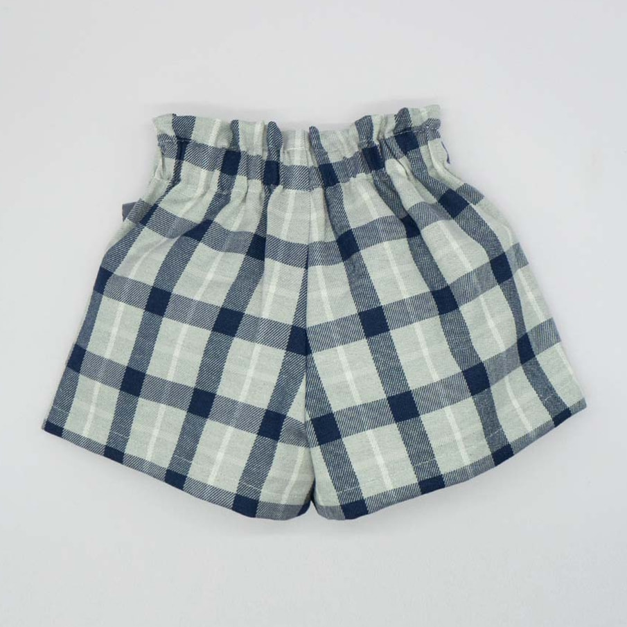 Short cuadro azul