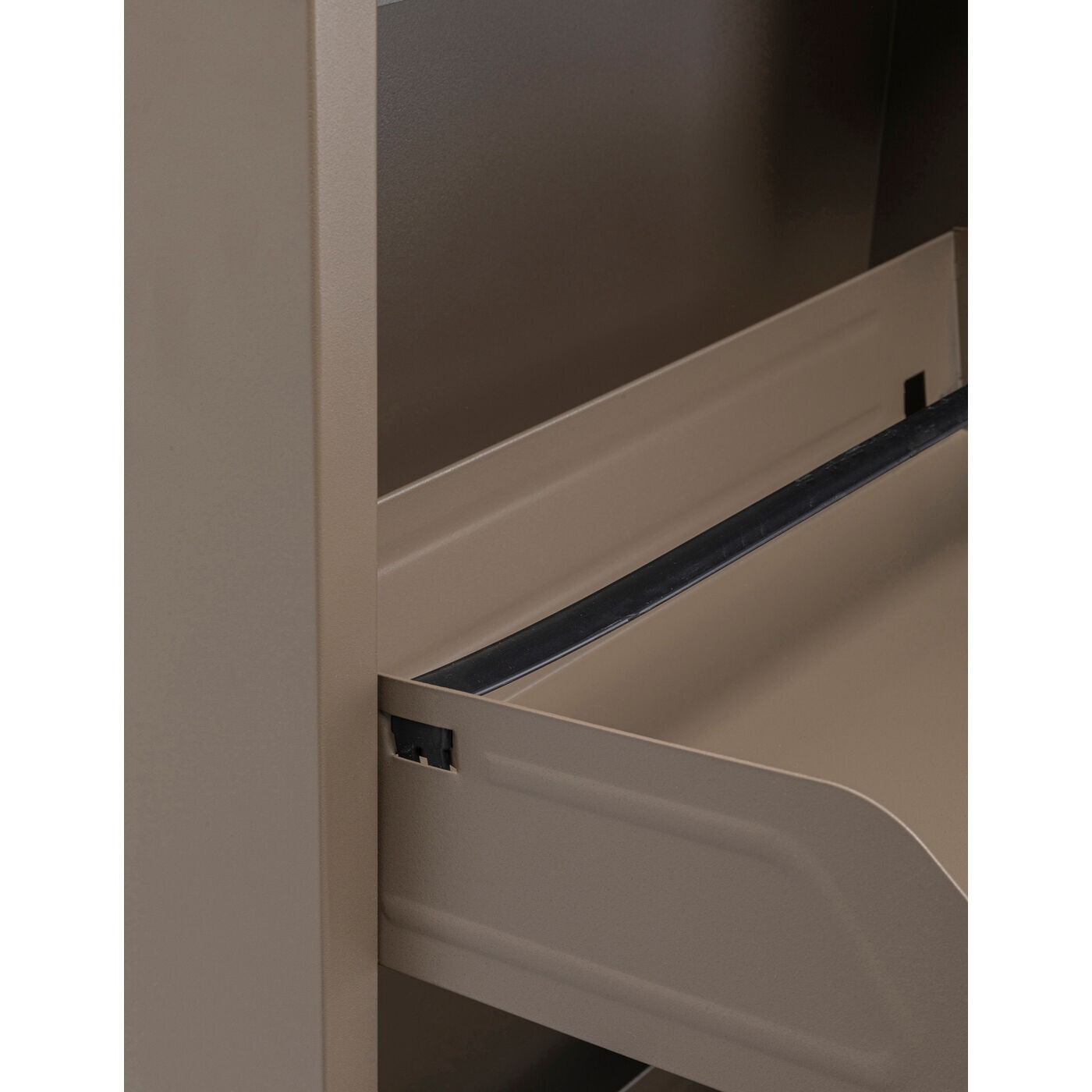 Casier à chaussures Caruso taupe 3+1 tiroirs Kare Design