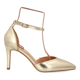 Zapatos elegantes de tacón fino para mujer.