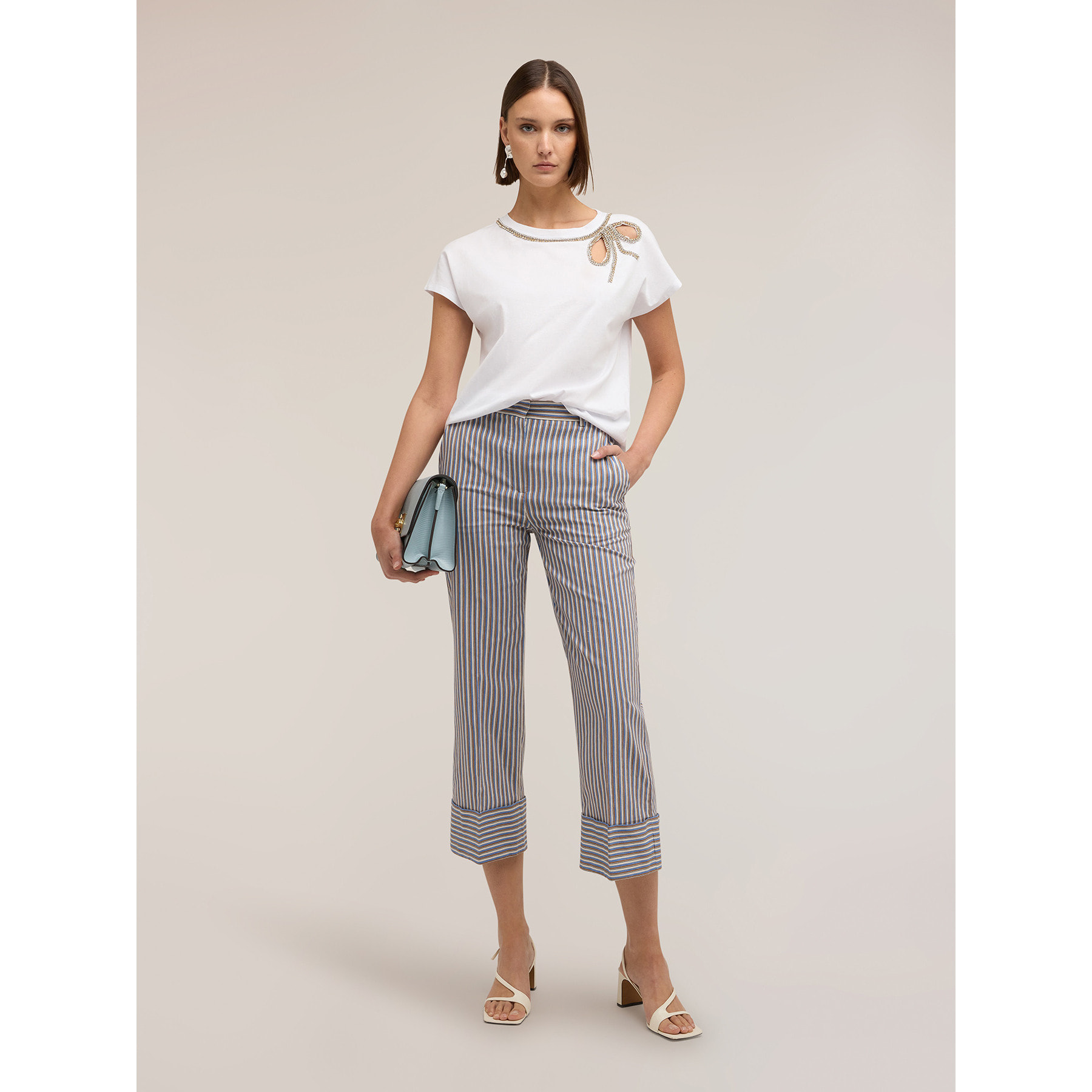 Motivi - T-shirt con fiocco di strass - Bianco