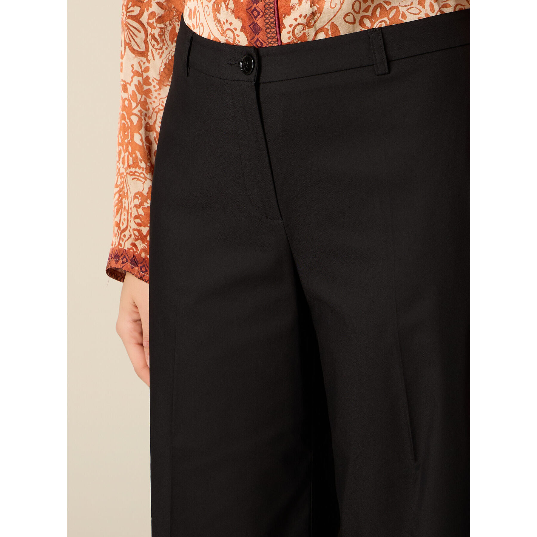 Oltre - Pantaloni cropped misto cotone - Nero