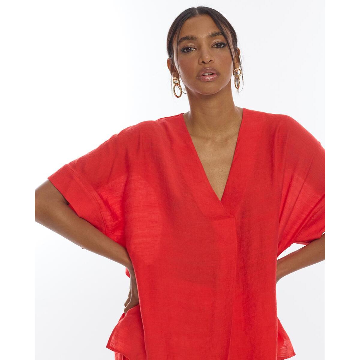 Camicetta a maniche corte con scollo a V