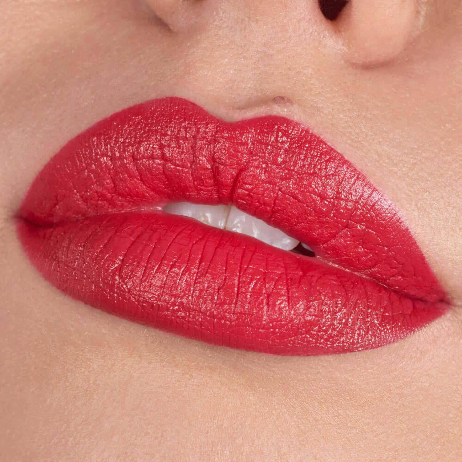 Scandalous Matte Lipstick - Rouge à Lèvres Hydratant Fini Mat