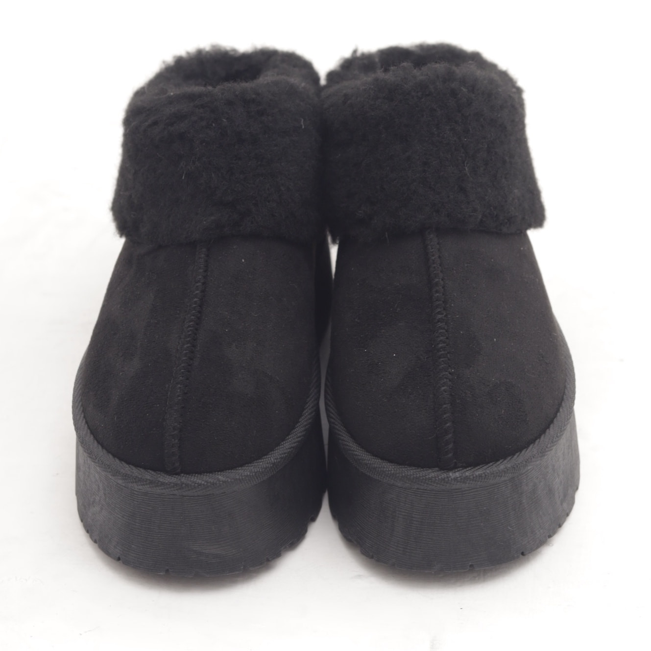 SLIPPER MAMMUT RISVOLTATO NERO
