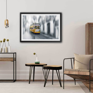 Poster lisboa - tram 28 Affiche + cadre en bois - Noir