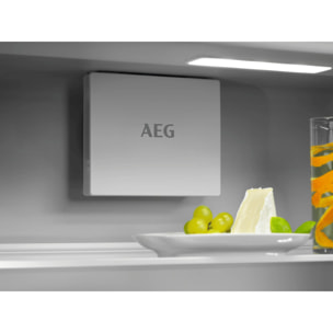 AEG Frigorífico 1 puerta integrable de 1772 mm TK6DS181ES