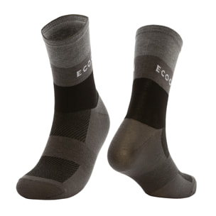 Calcetines de ciclismo ECOON modelo Marsous en color Gris