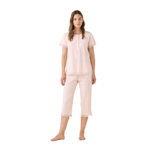 Pigiama donna in cotone con maniche corte, abbottonatura frontale e pantaloni capri con dettagli in pizzo articolo essential Noidinotte