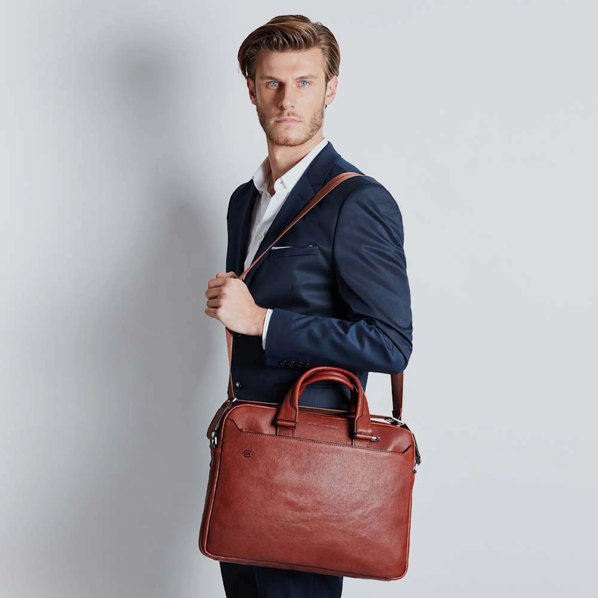 Piquadro Borsa porta pc 15,6 a due scomparti