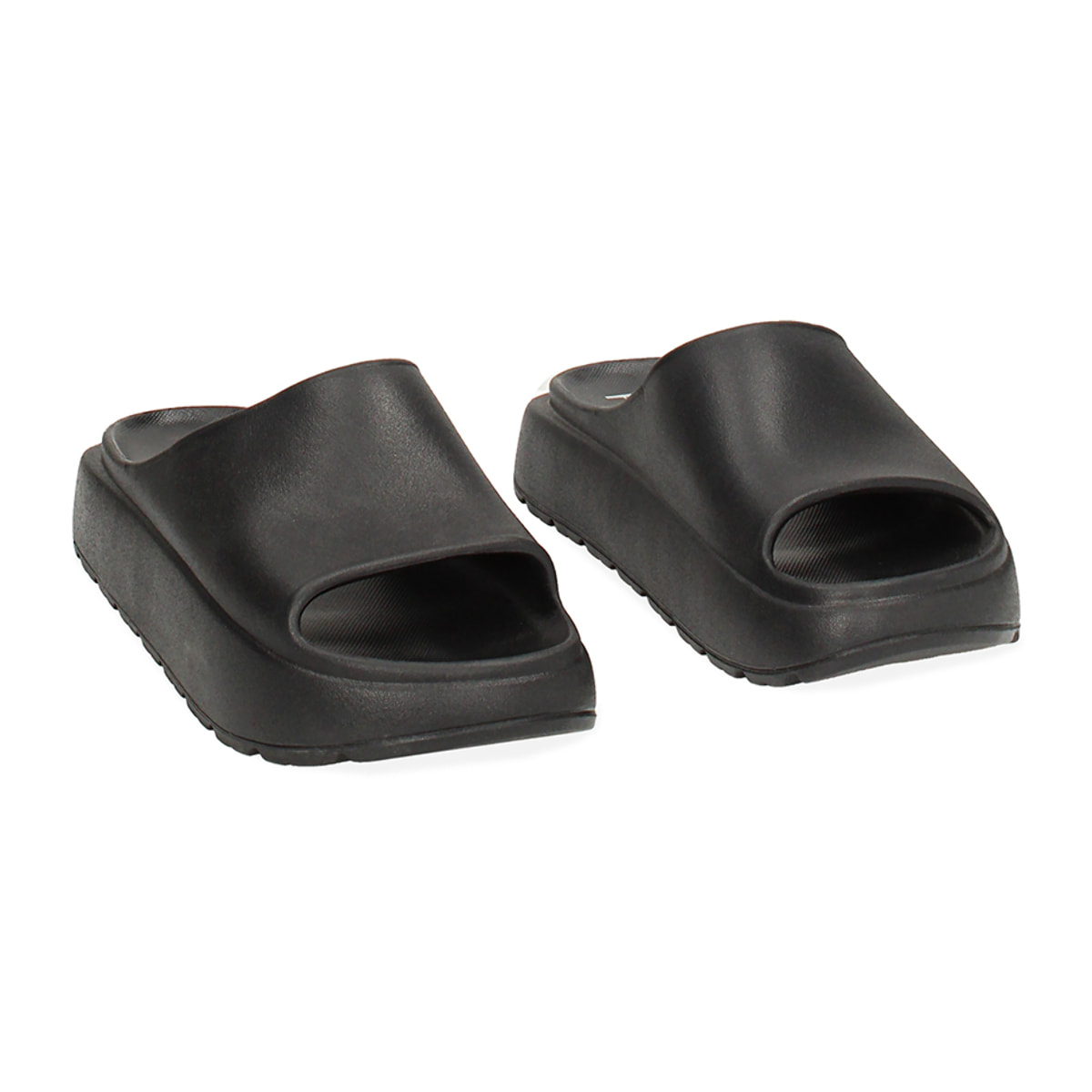 Sandalias de playa negras en PVC