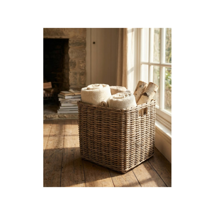 Grand panier H. 42 cm en kubu naturel tressé - EDWIN