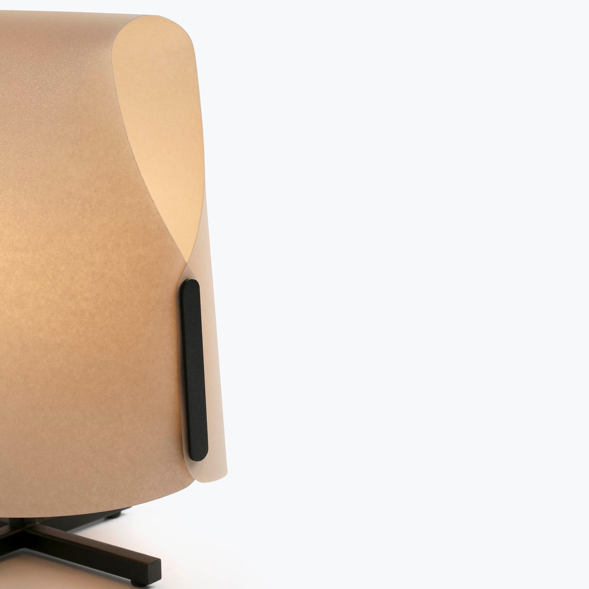 LUANG S Sobremesa negra/camel