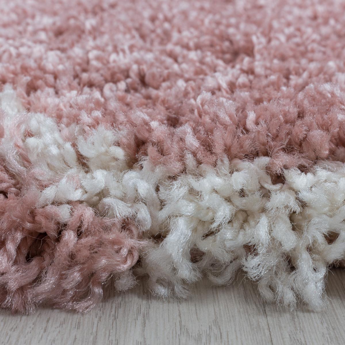 Tapis shaggy tissé motif scandinave SANI