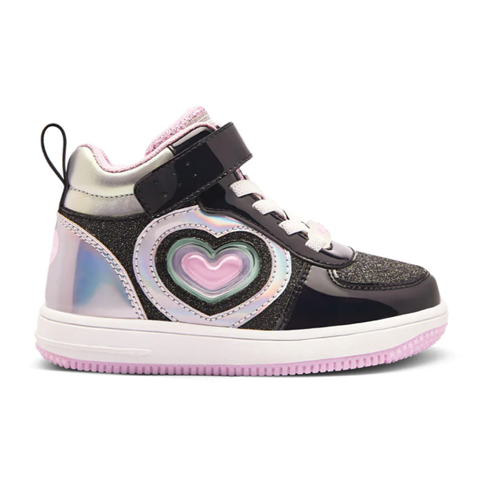 Sneakers luminose da bambina con stampa a cuore