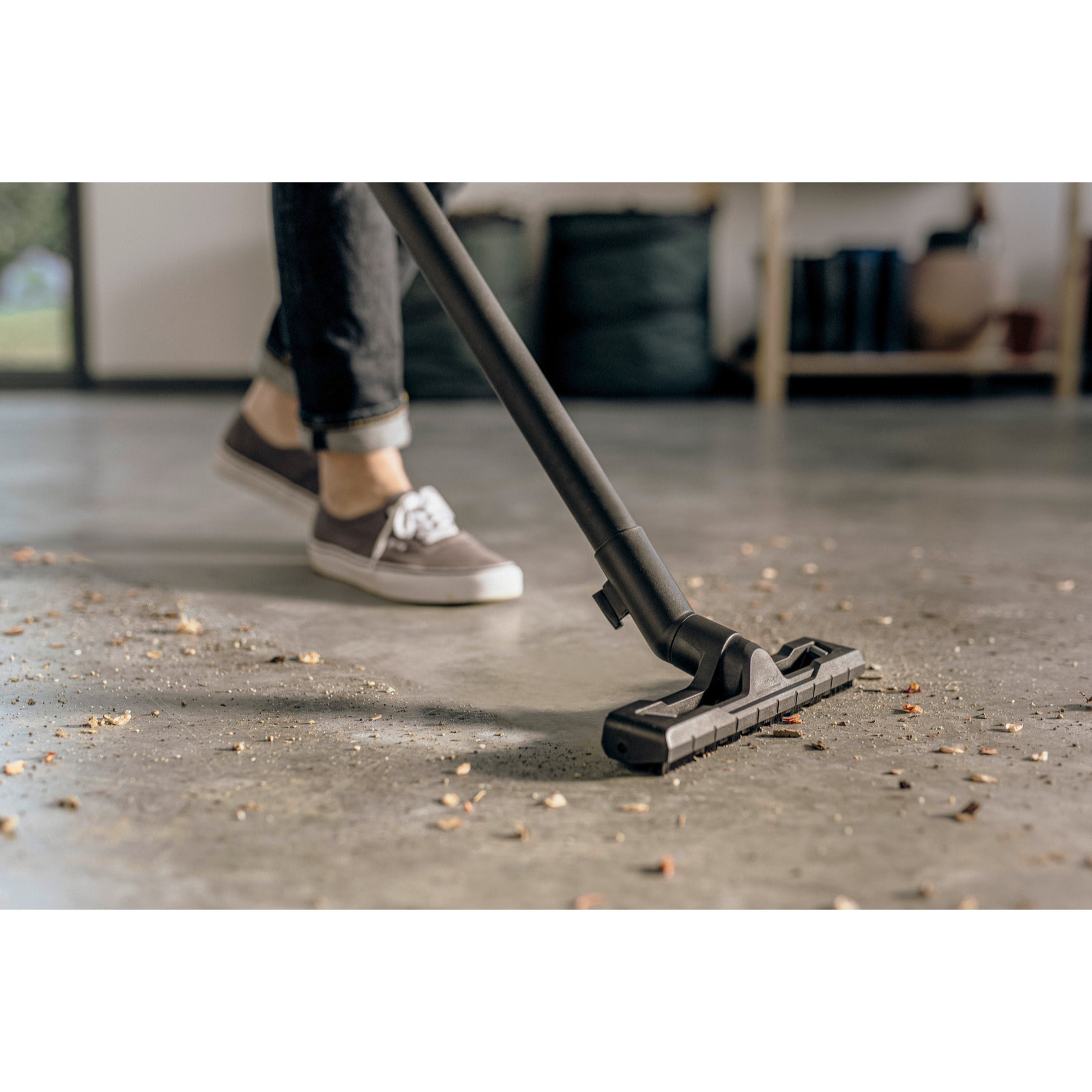 Aspirateur eau et poussière Karcher WD 4 S V-20/5/22 - Puissance 1000W- Capacité 20L- Cuve inox- Flexible 5m- Position parking