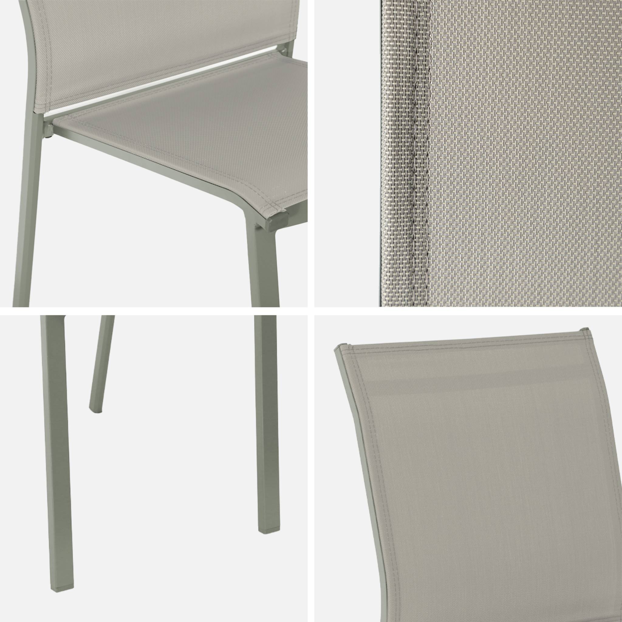Lot de 4 chaises de jardin CLEVELAND empilables aluminium et textilene kaki. 64.5 x 45.5 x 89.5 cm
