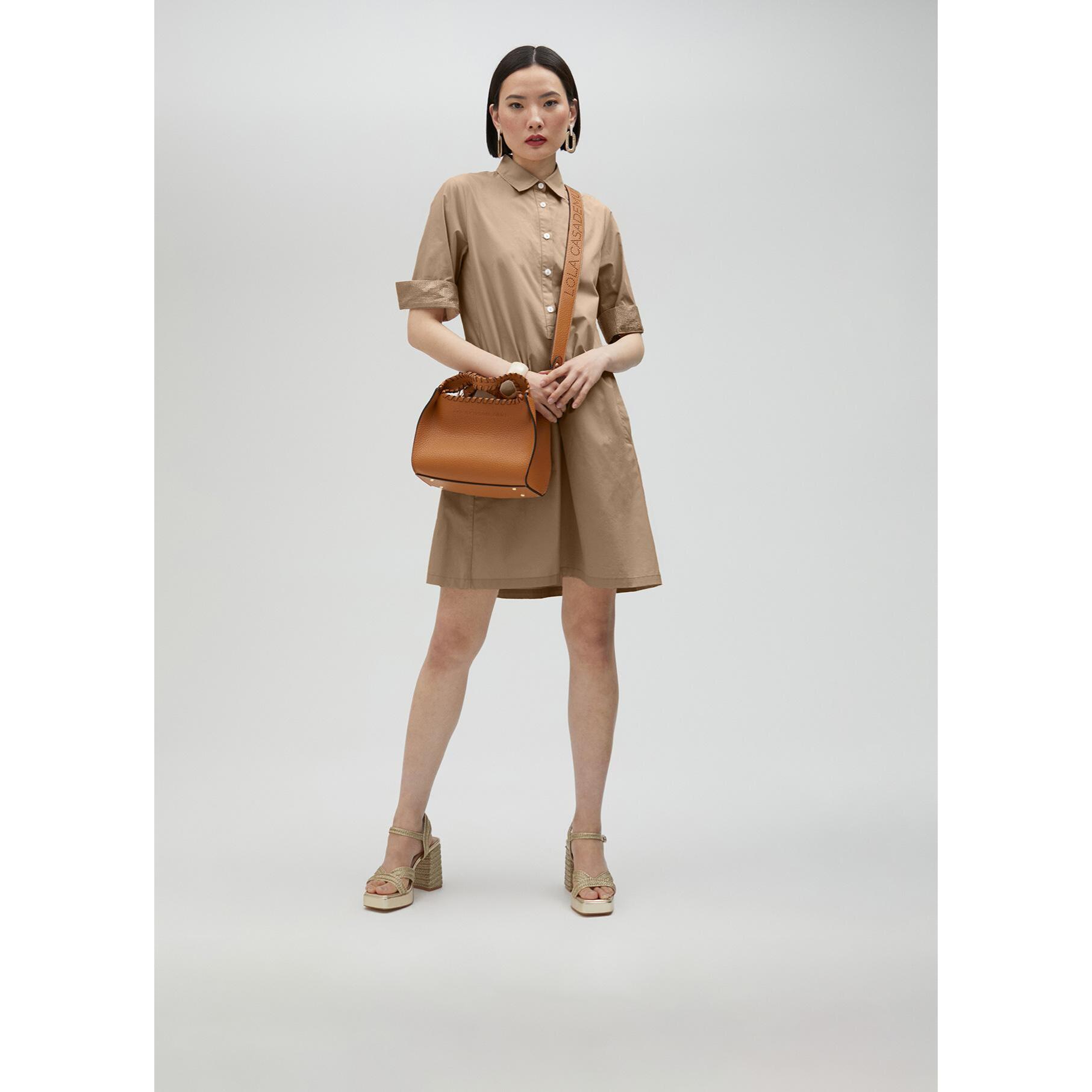 Vestito dettaglio strass sulle maniche