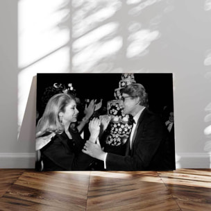 Tableau célébrités Yves Saint Laurent et Catherine Deneuve en 1982 Tableau alu Dibond