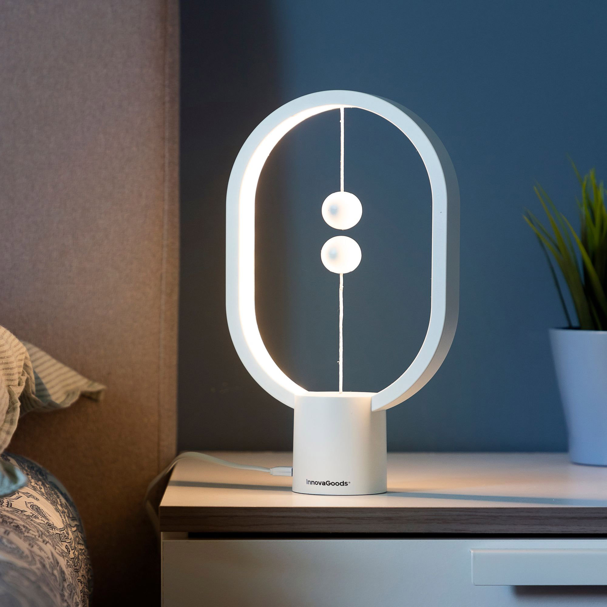 Lampada equilibrio con interruttore magnetico Magilum InnovaGoods - bianco - 14x24,8x5,5 cm