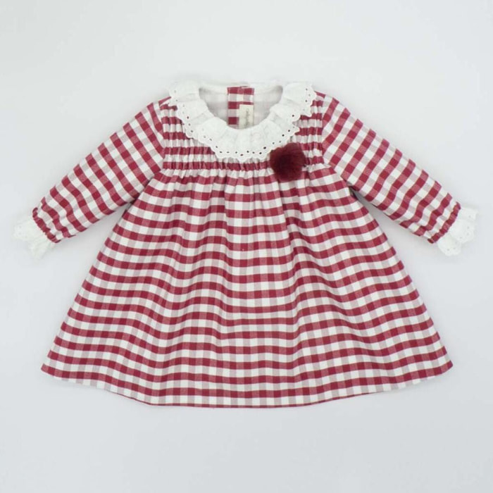 Vestido a cuadros con pompón granate