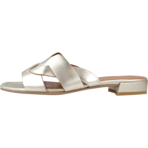 Sandalias Mujer de la marca GEOX  modelo D NEW ERAKLIA 15 ORO