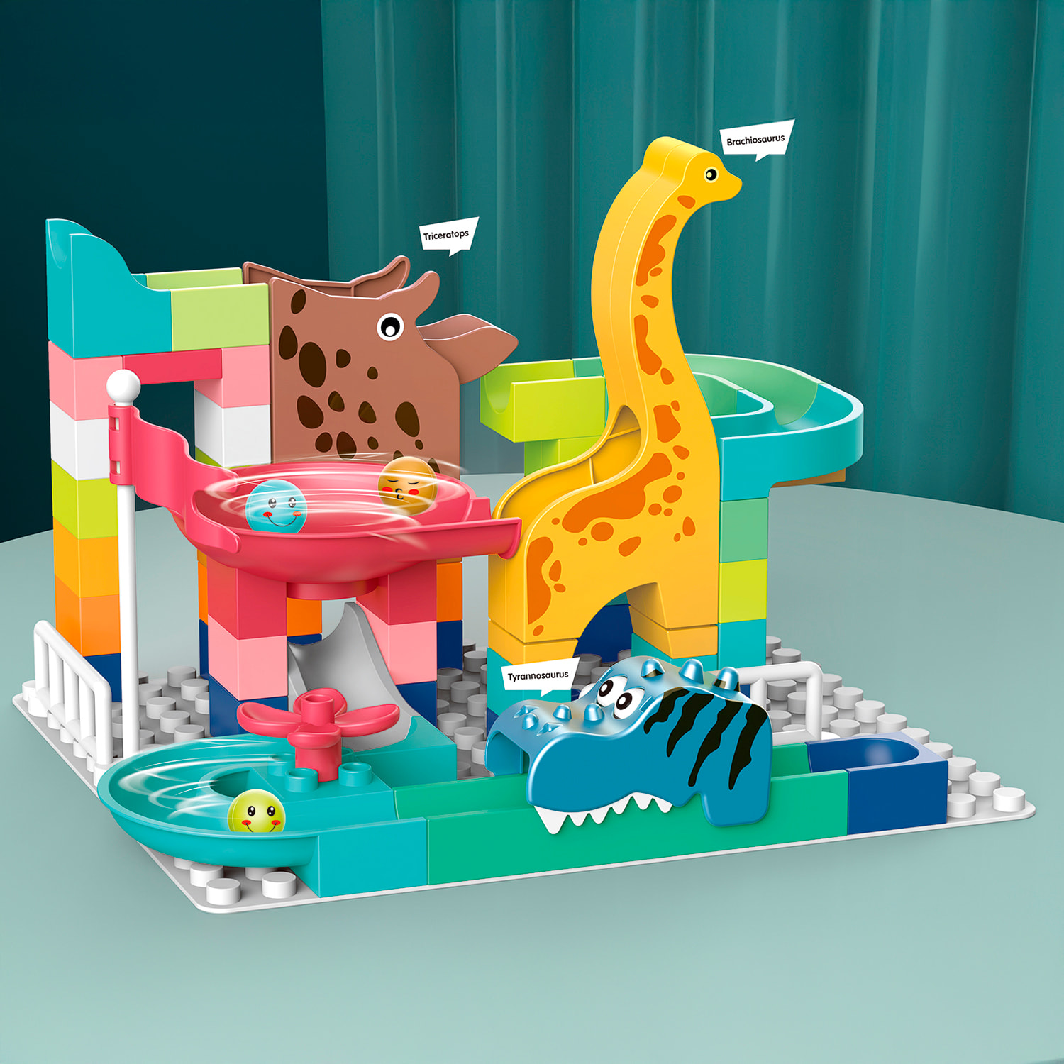 Blocchi di costruzione di dinosauri con scivolo per palline. 62 pezzi.