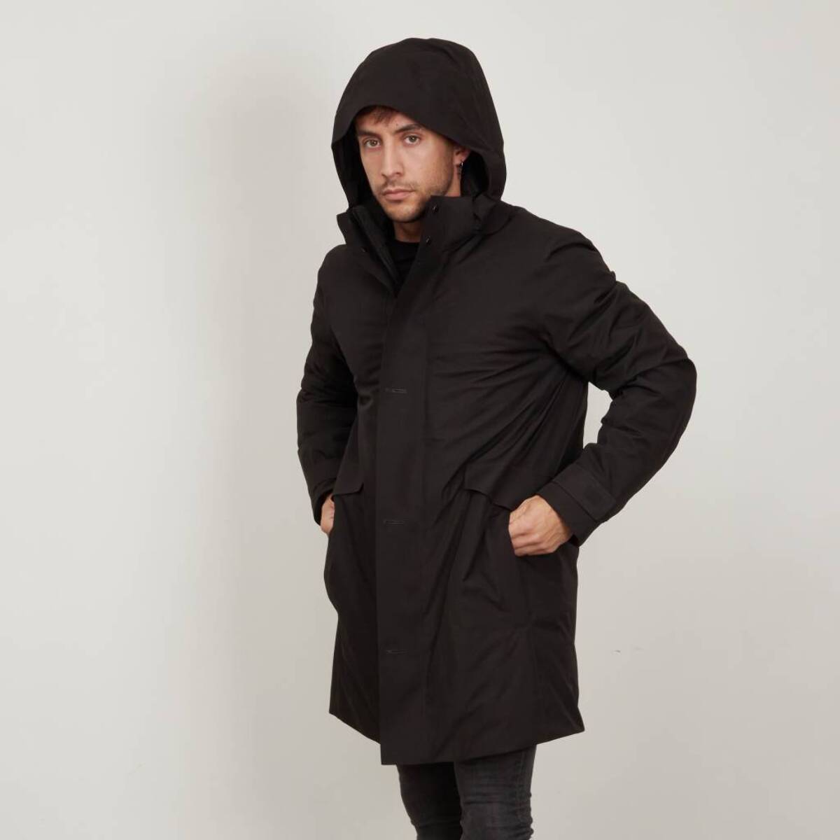 Abrigos Hombre de la marca GEOX  modelo M CLINTFORD LONG JKT Black