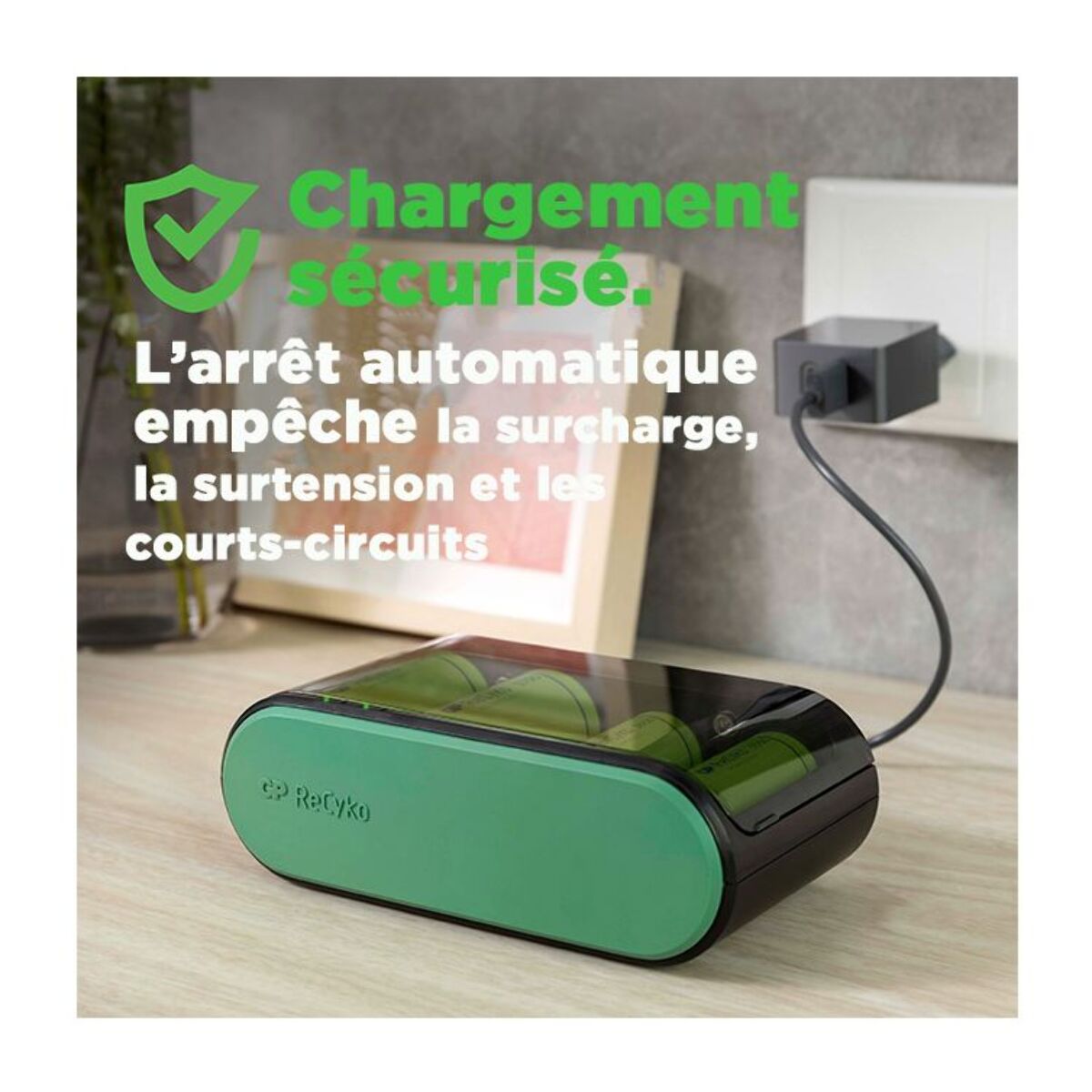 Chargeur GP UNIVERSEL USB - B631