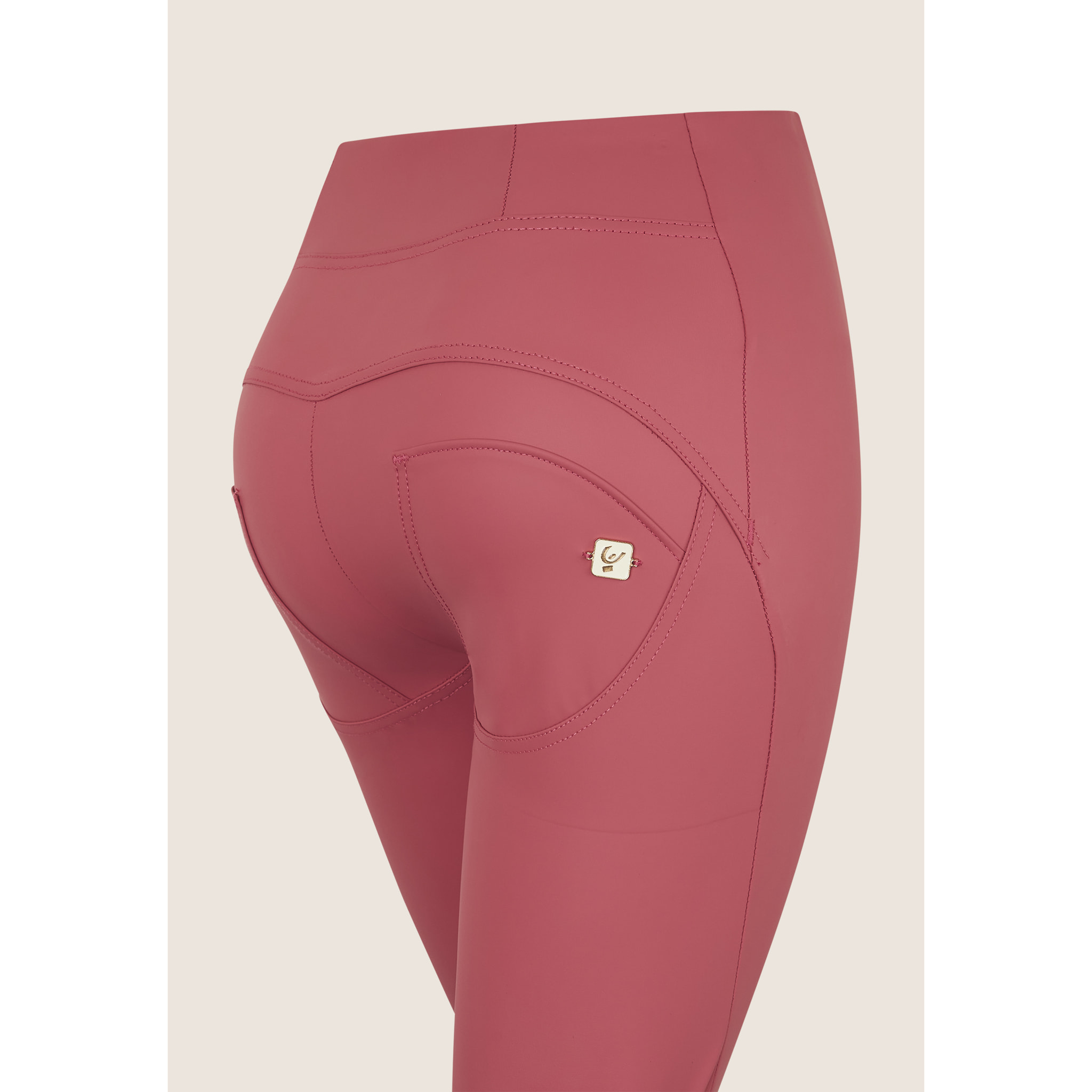 Pantaloni WR.UP similpelle con vita alta a fasce incrociate