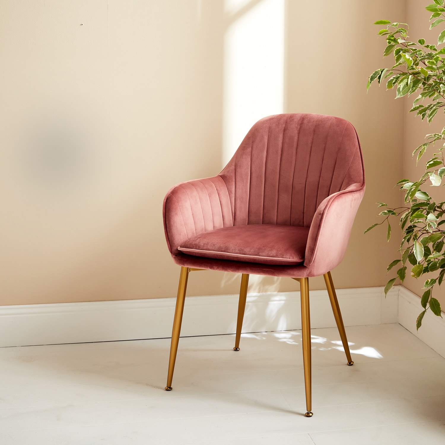 Fauteuil velours et pieds métal SHELLA