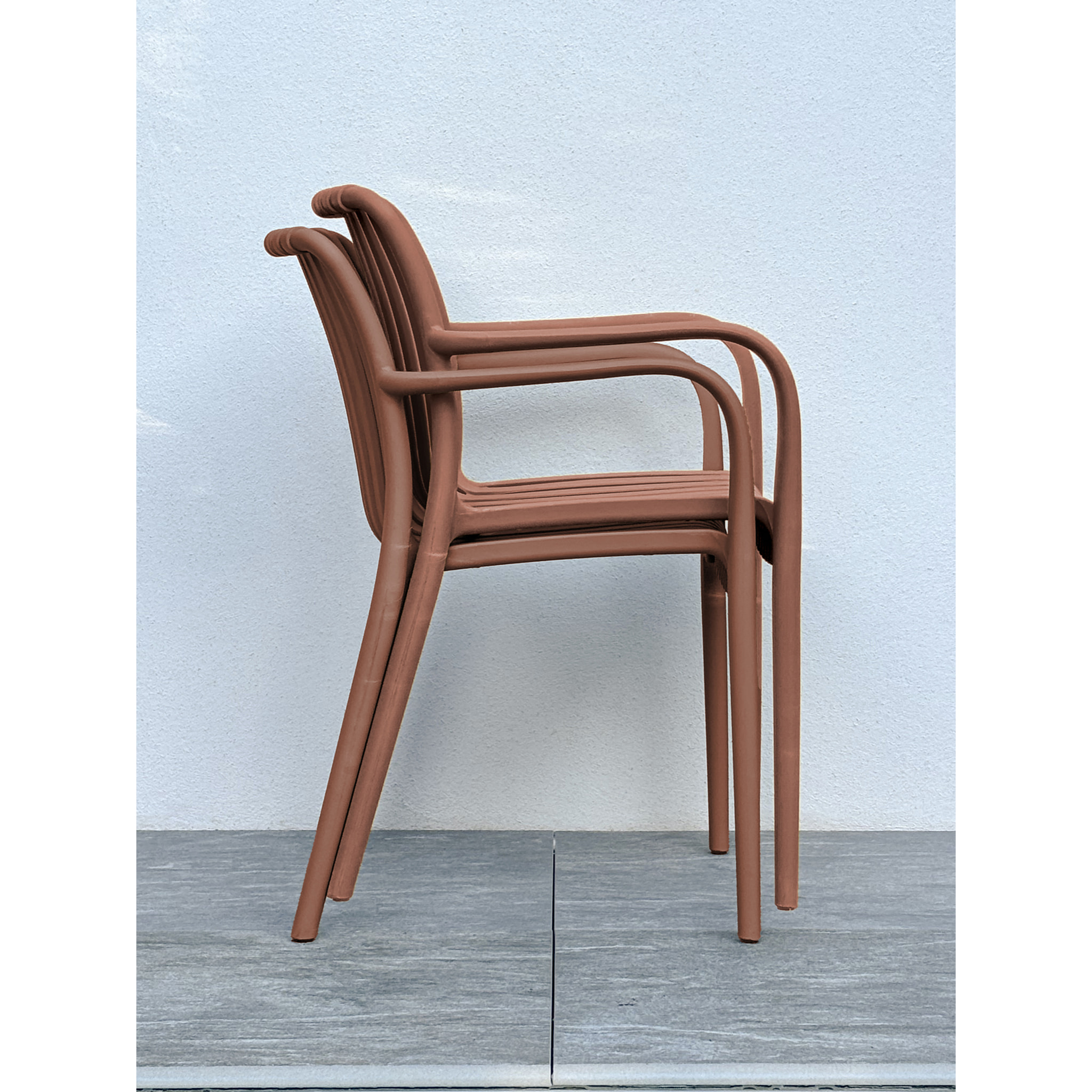 TIAGO - Lot de 2 fauteuils de jardin empilables en Polypropylène terracotta