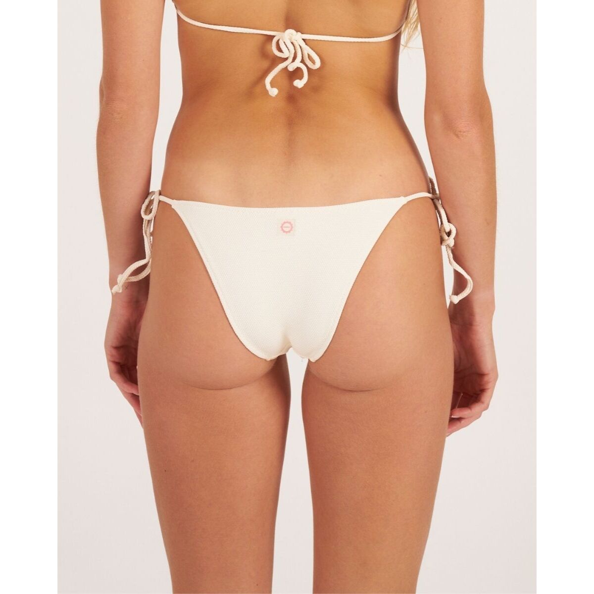Ivori Bottom Tie