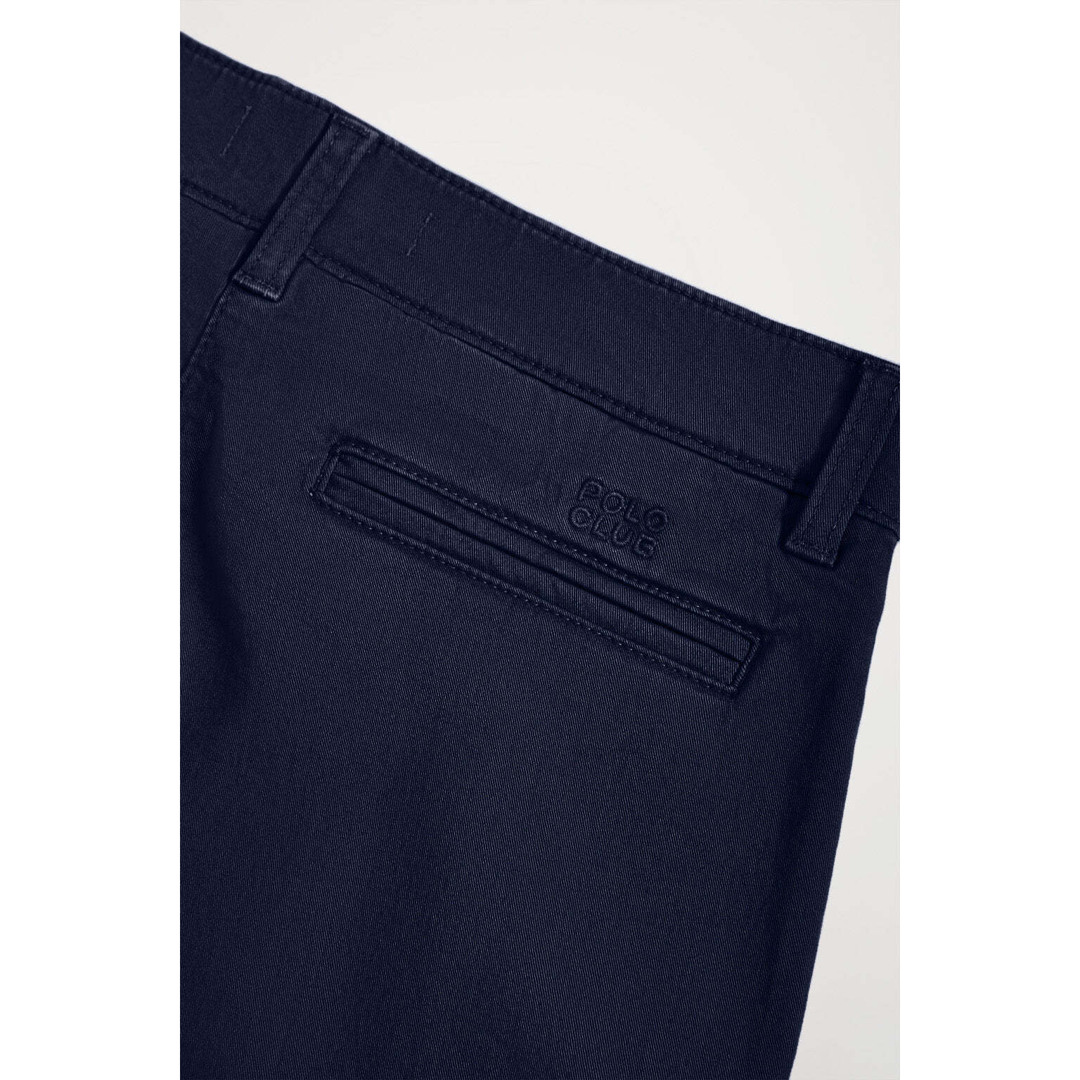 Pantaloni chino slim fit blu scuro con particolare Polo Club