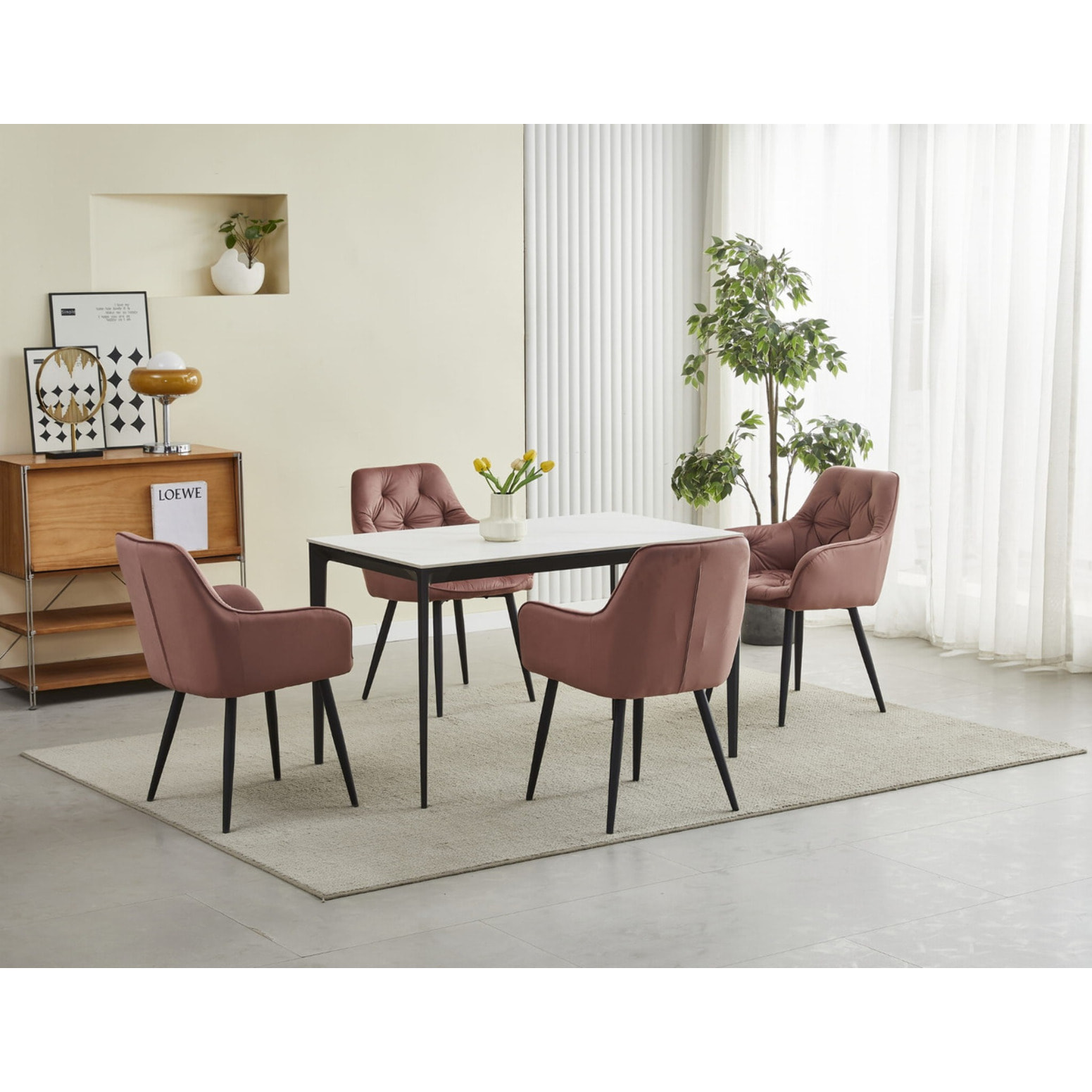 Sedia Jork in velluto rosa antico con gambe nere