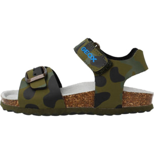 Sandalias Niño de la marca GEOX  modelo B SANDAL CHALKI BOY VERDE