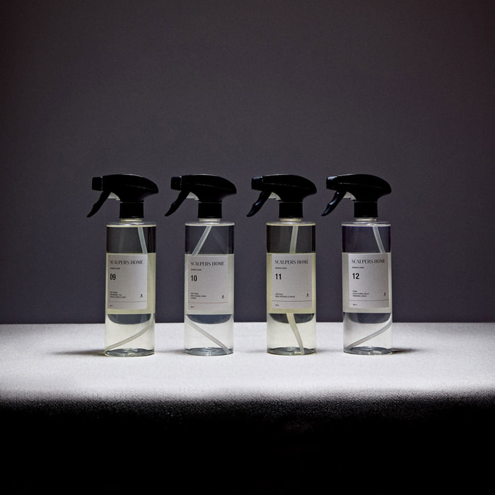 Set de 2 difusores spray de 500ml con aromas de stone y white lotus scalpers