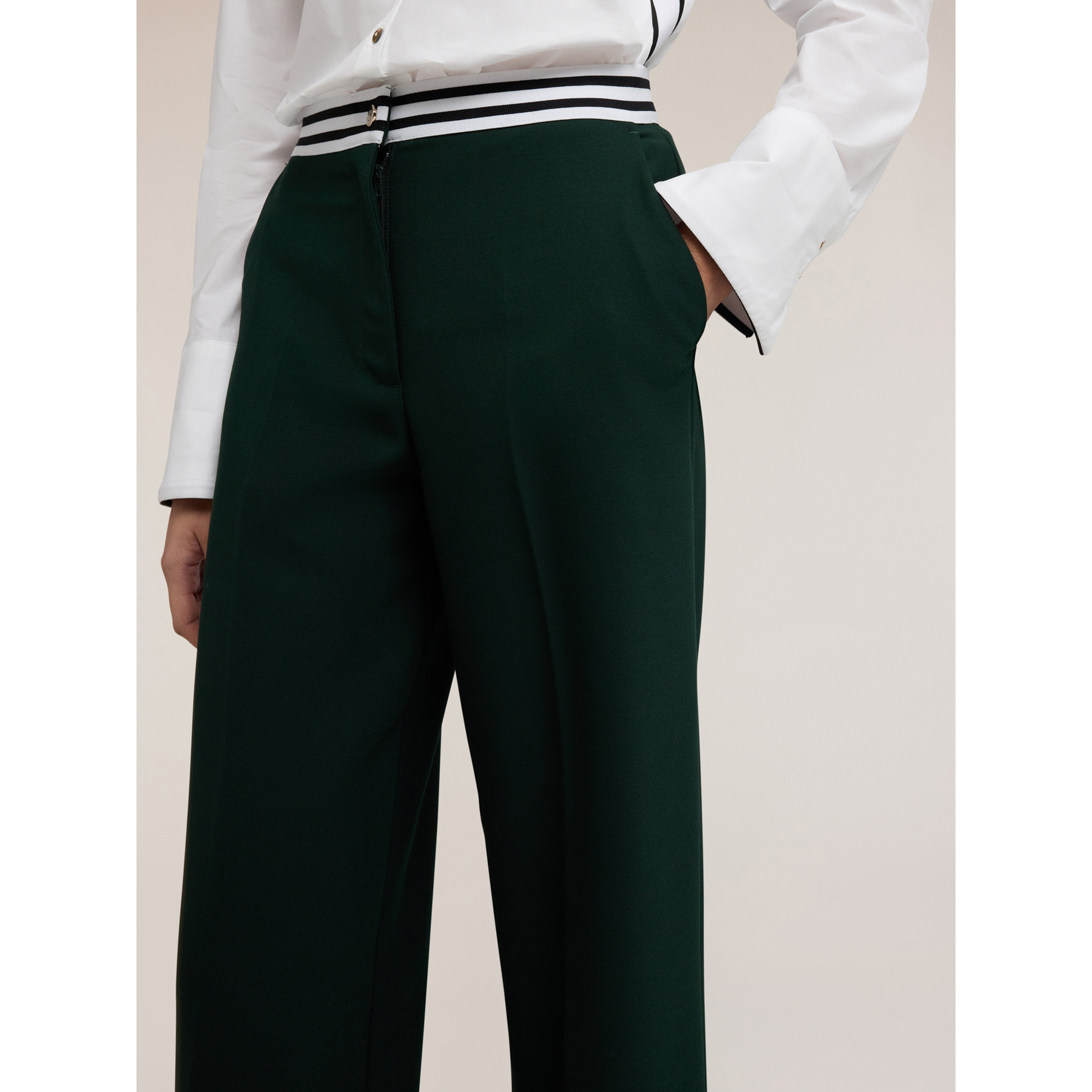 Motivi - Pantalones palazzo con cinturón a rayas - Verde