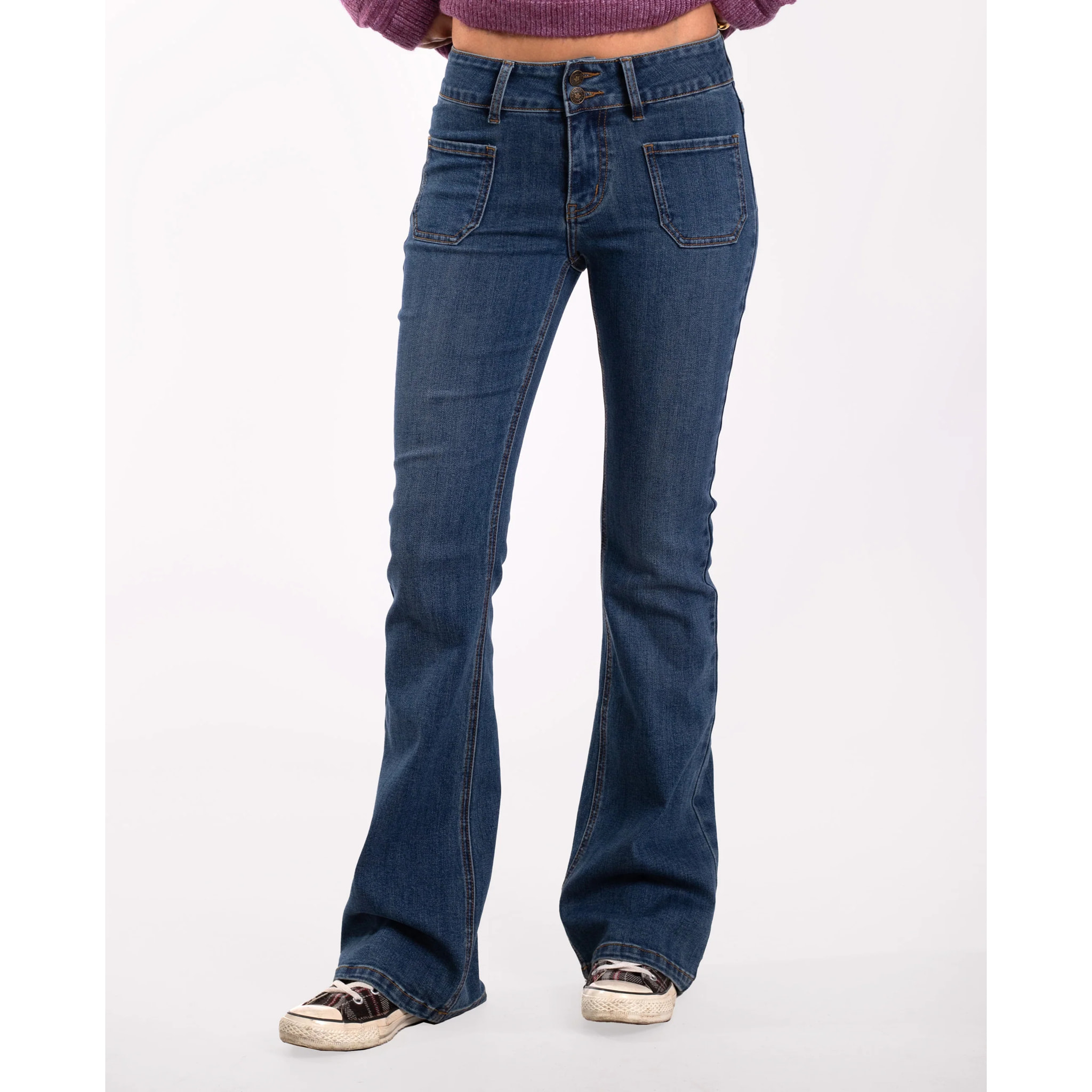 Pantalón de mujer vaquero acampanado