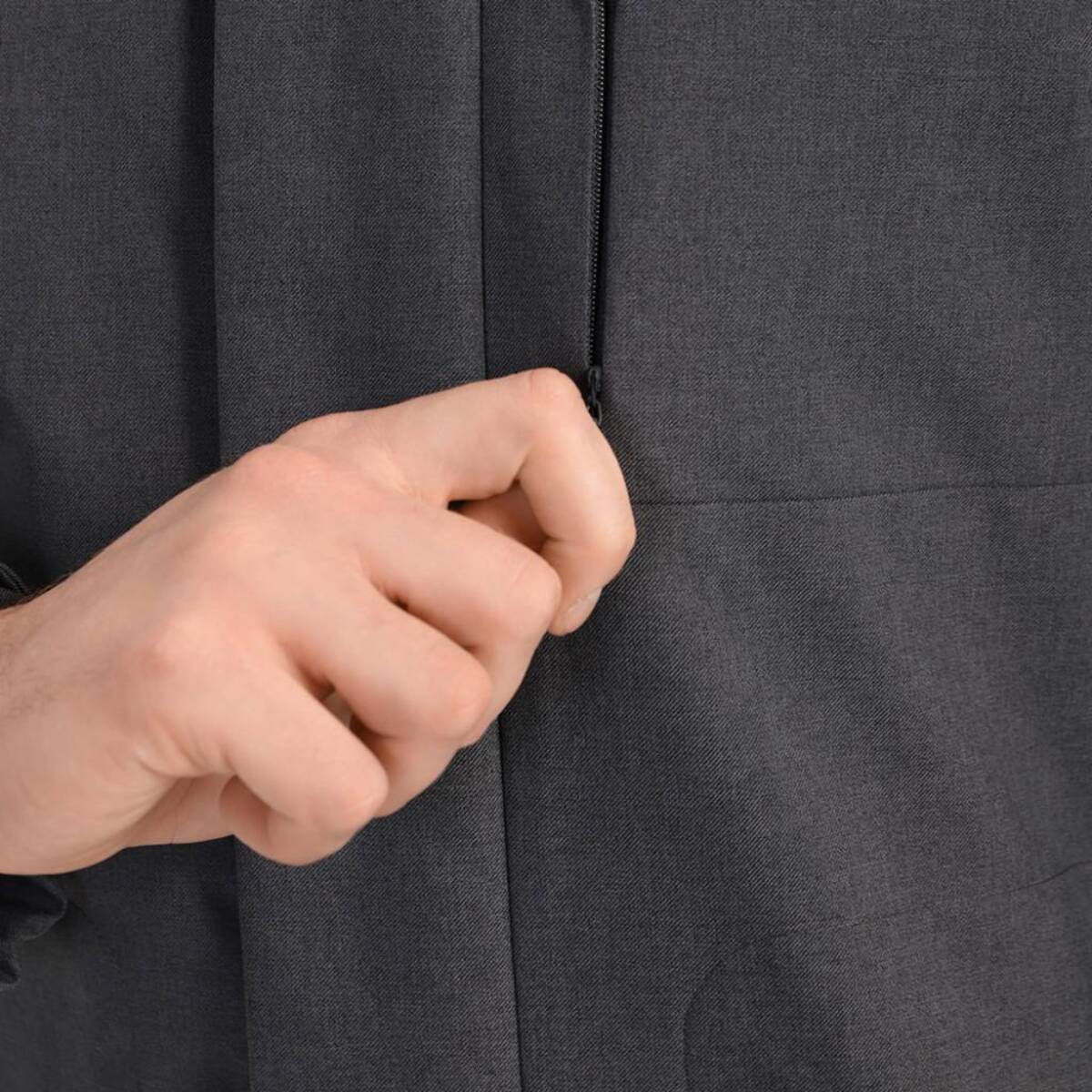 Abrigos Hombre de la marca GEOX  modelo M KAVEN LONG JKT GRIS