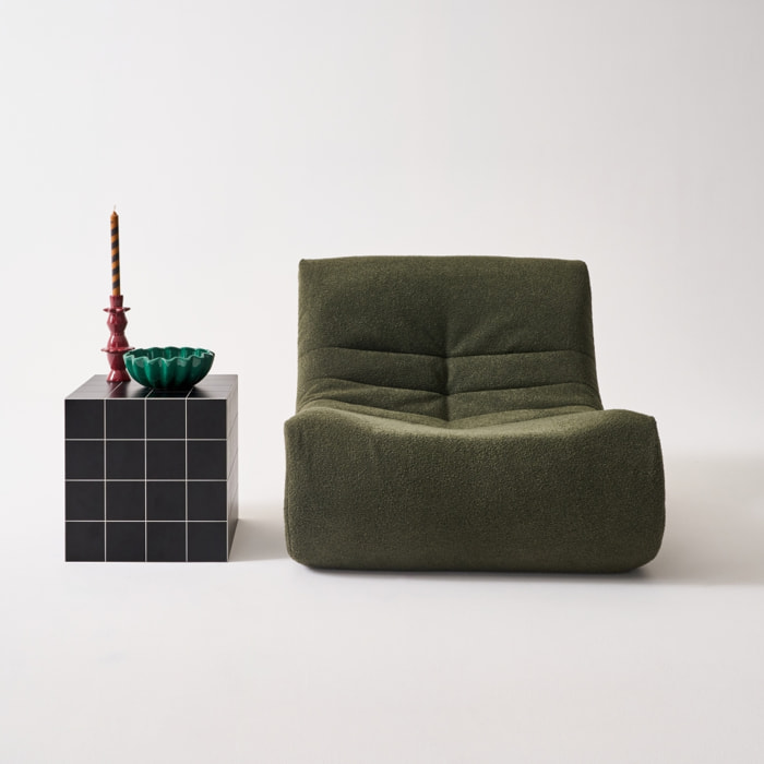 Table basse. table d'appoint cubique imitation carreaux de ciment noir 40x40cm - Kubeeek