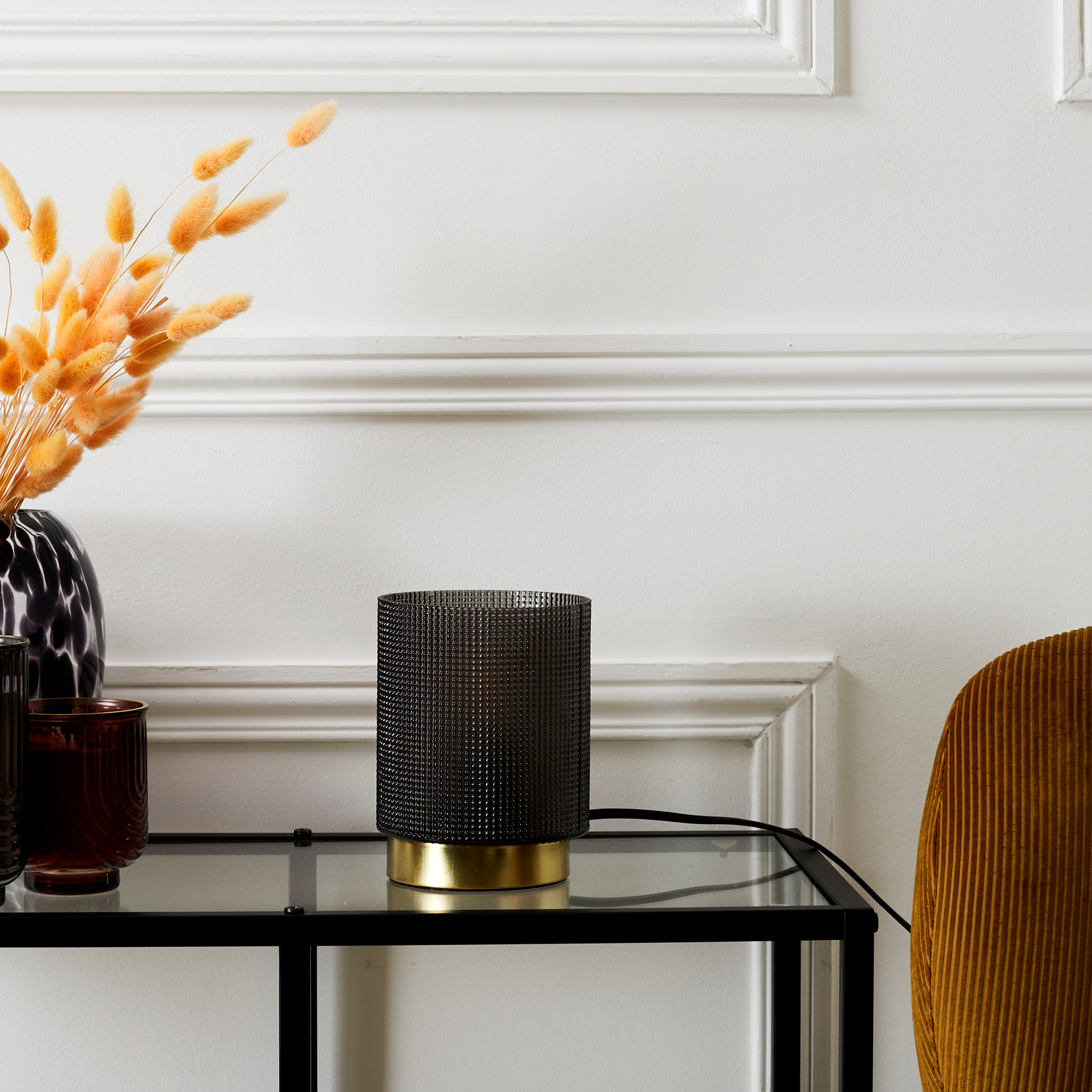 Lampe A Poser Verre Embosse Noir