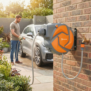 Enrollador de Manguera para Jardín 10+1 m con Boquilla de 7 Funciones, Carrete de Manguera de Jardín de Pared, Giratorio 180°, con Retorno Enrollado Automático, Gris Oscuro y Naranja