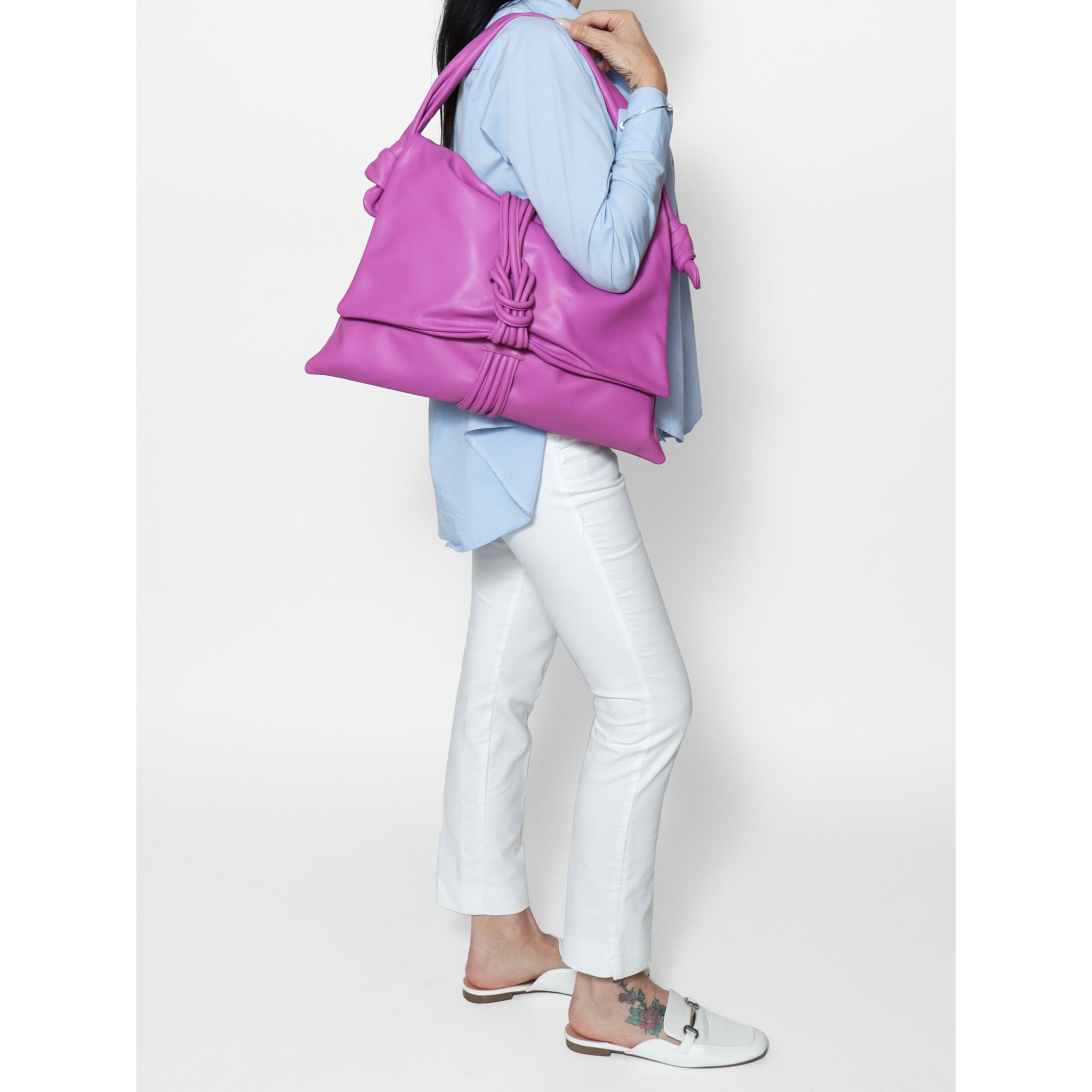 Borsa a spalla da donna In Vera pelle Made in Italy 46x32x2 cm