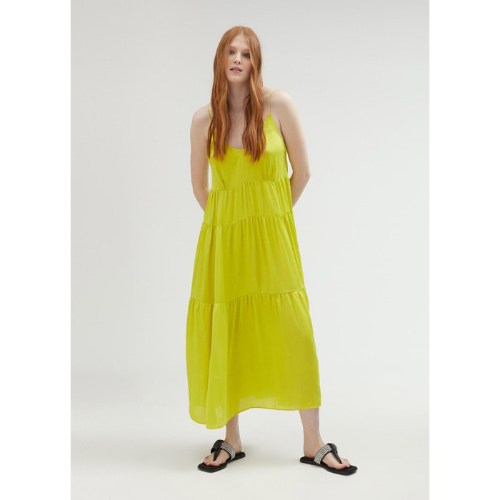 Vestito con spalline e volant