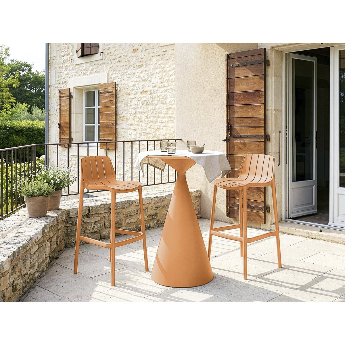 Lot de 2 chaises hautes de jardin empilable "Vaena" - Orange