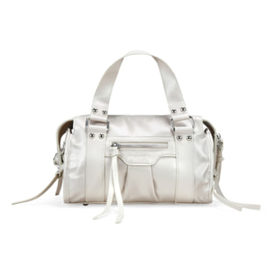Bolso de mano beige rectangular con tachuelas