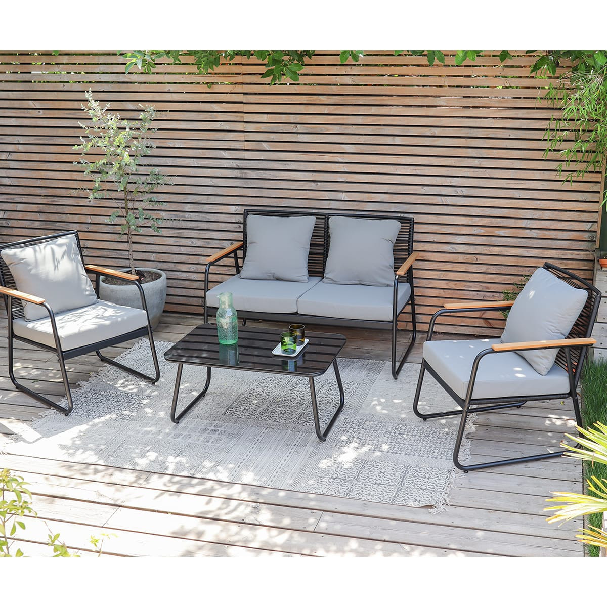 Salon de jardin 4 places en résine - FLORES
