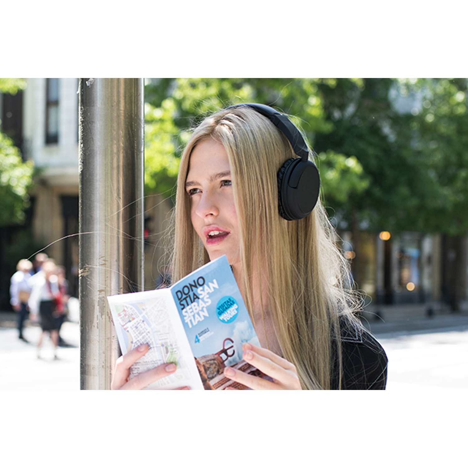 MAGNUSSEN H3 HEADPHONES en color Gris