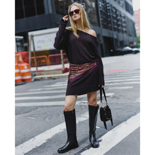 Vestido de punto elástico con flecos y corte ajustado